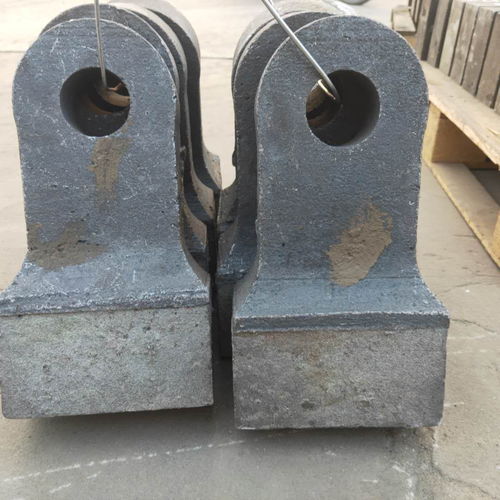 耐磨高鉻合金錘頭鑄件錘式破碎機錘頭